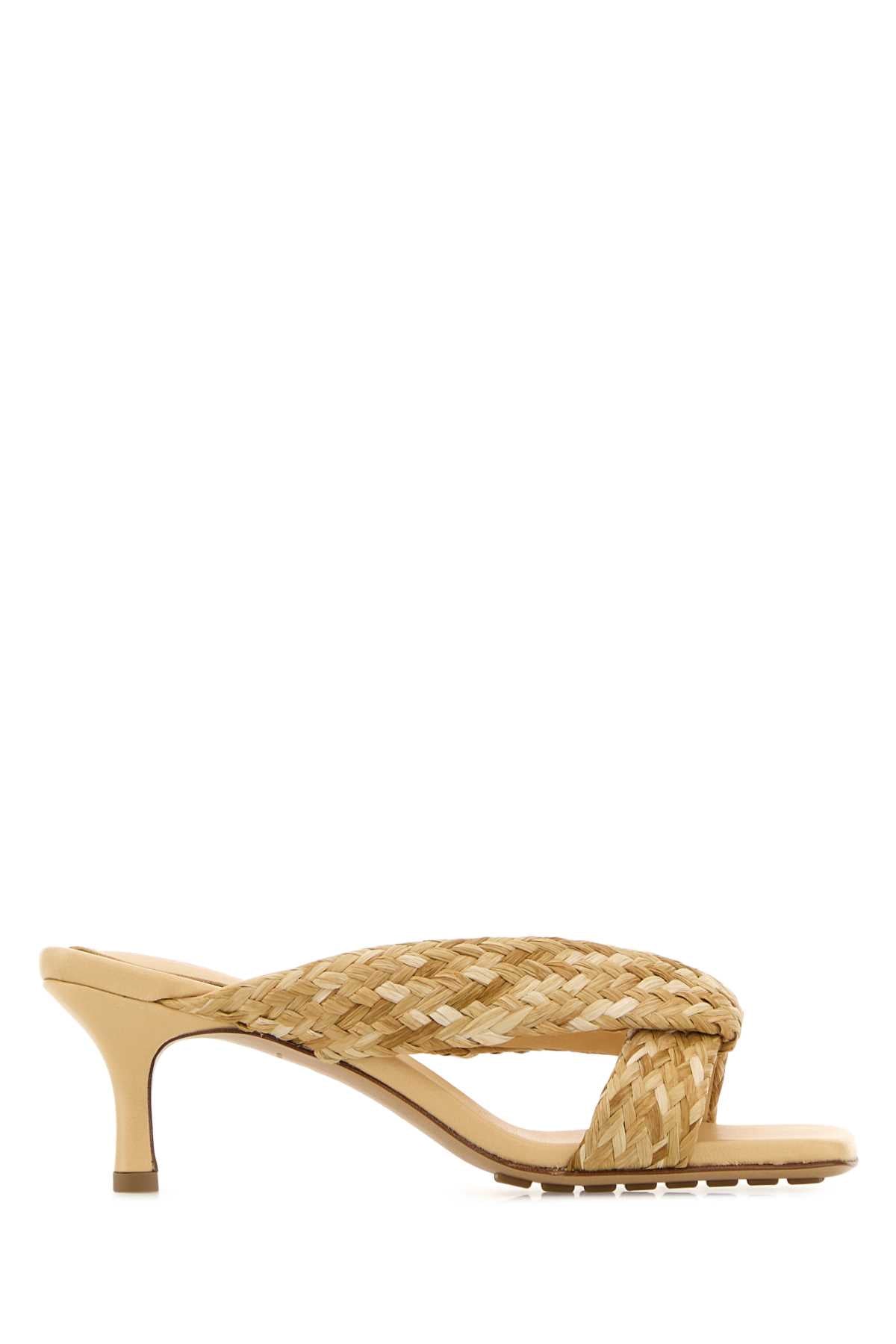 Bottega Veneta Riva Mule — Beige