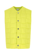 Chaleco acolchado de nailon de Bottega Veneta — Amarillo