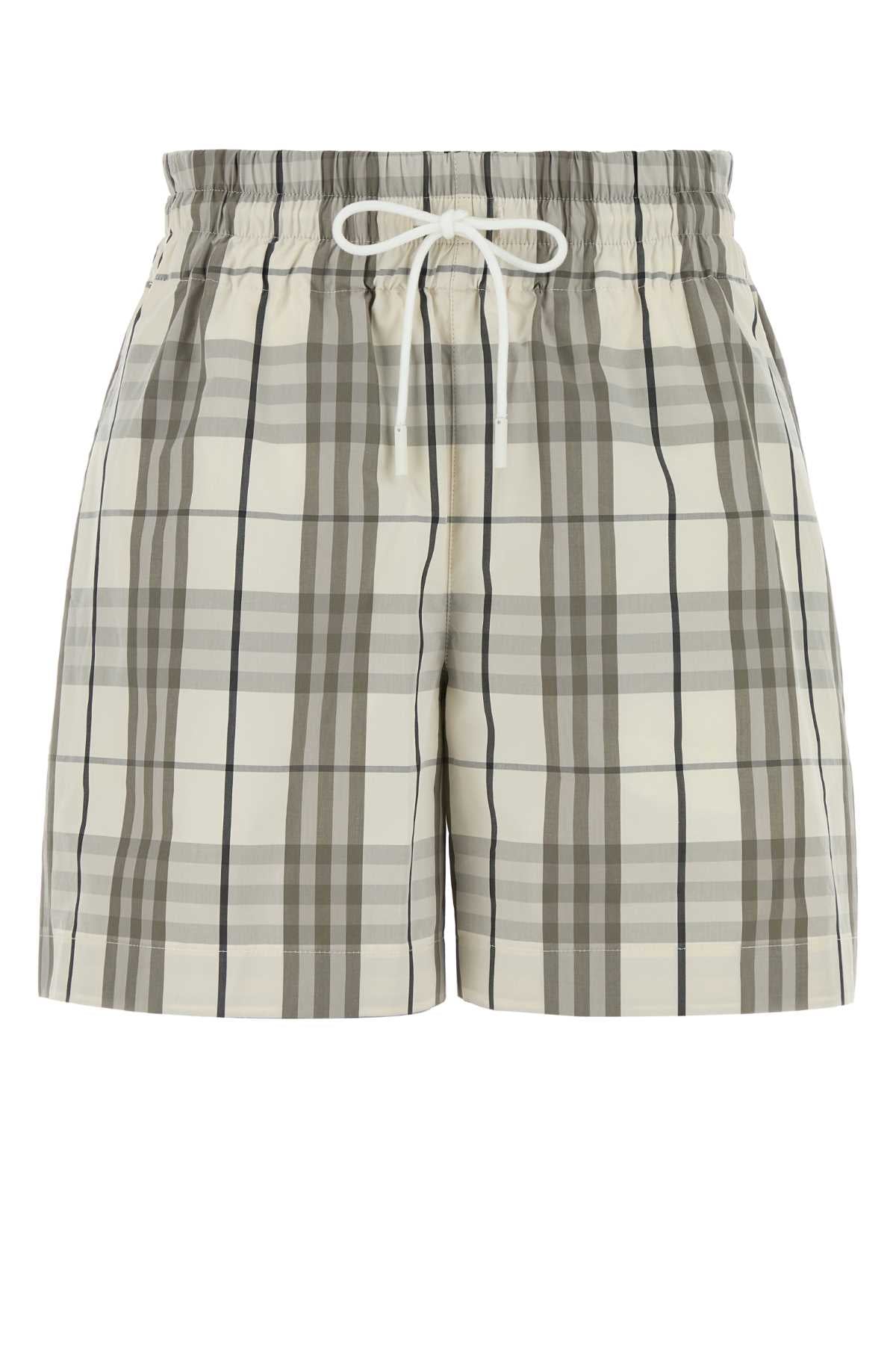 Burberry Trousers Bermuda Shorts — Beige