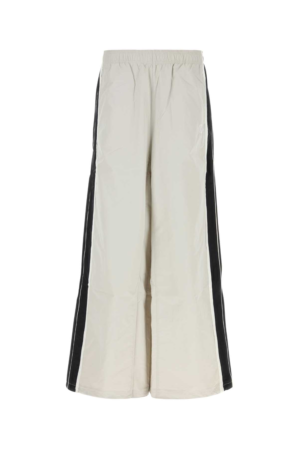Vetements Pants Joggers — White
