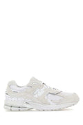 Men's White Suede And Mesh 2002dx Protection Pack Sneakers