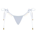 Pura in White Bottom