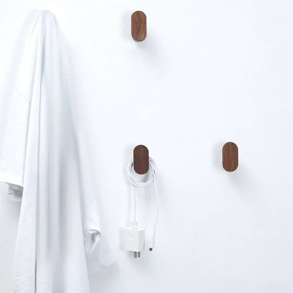 Perchas Verona – solid wood wall hangers