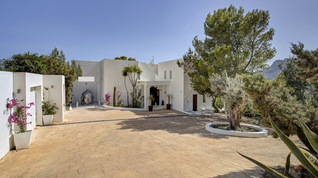Exclusive Ibiza Villa with Private Beach Access, Beautiful Interiors and Breathtaking Views near Es Cubells