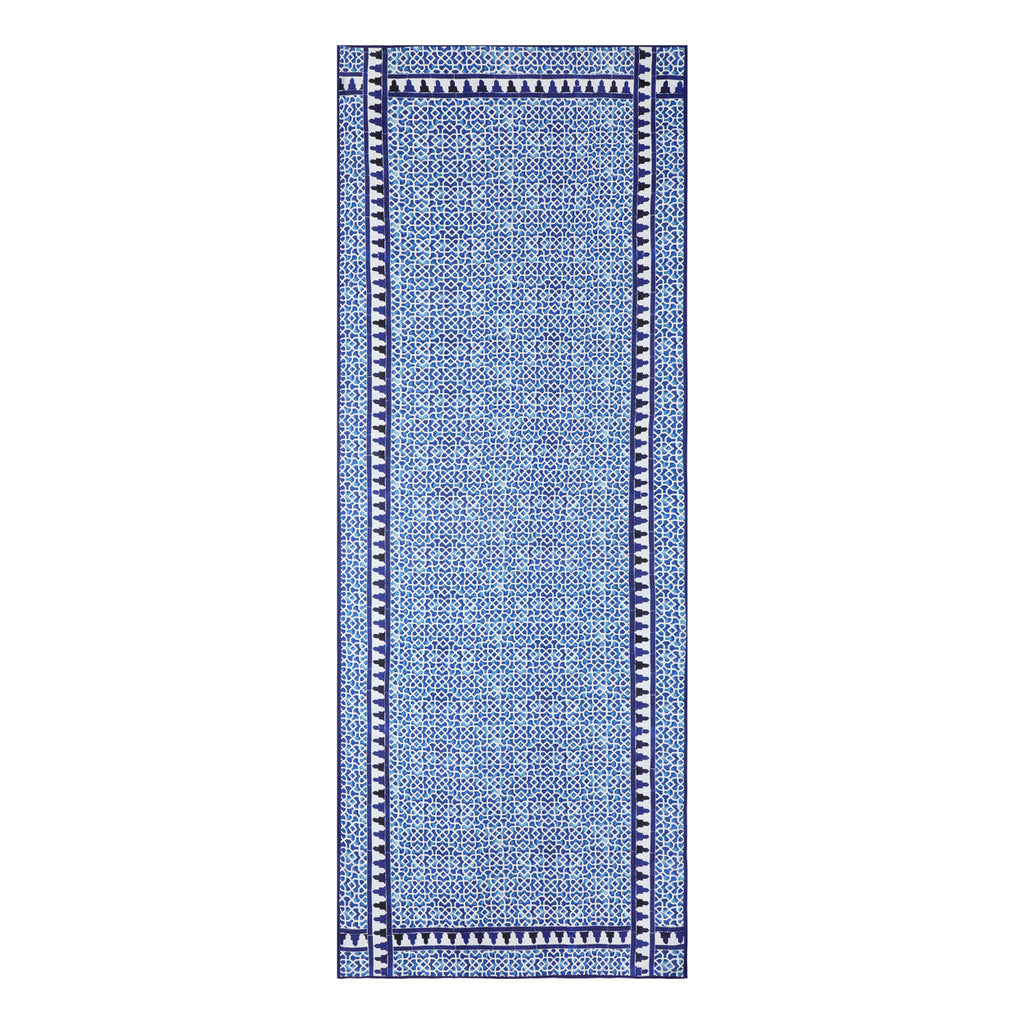 Blue and White Scarf Islamic Art - Aziza Iqbal - Alcazaba Azul