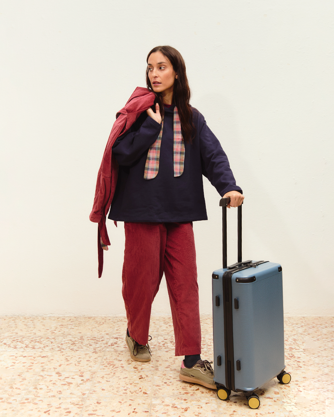 sudadera leo bond ▢