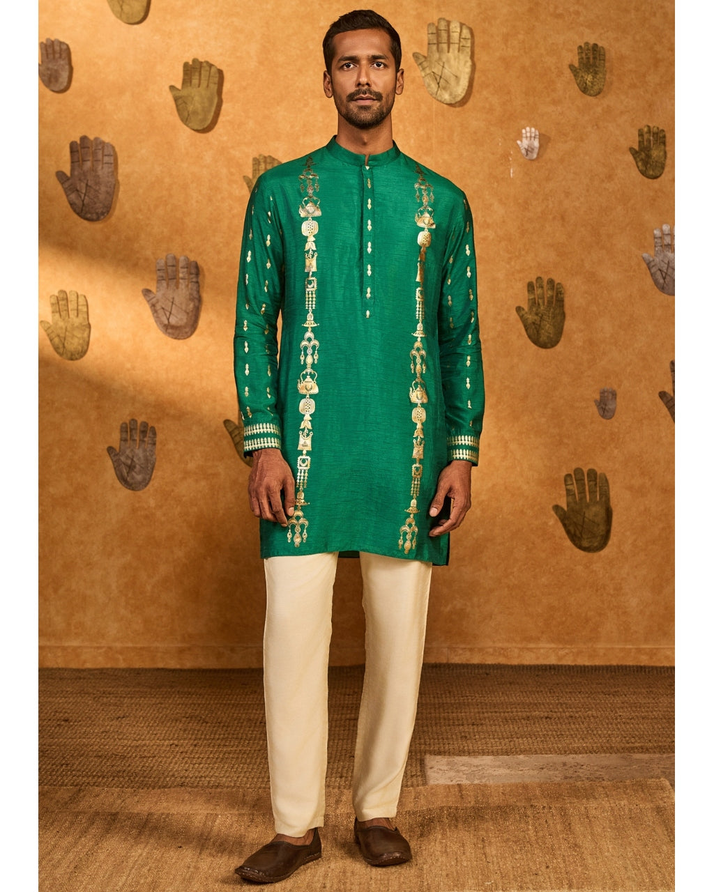 Green Totem Lines And Pot Kurta Set By KYNAH, Luxury Indian Fashion & Bridal Wear