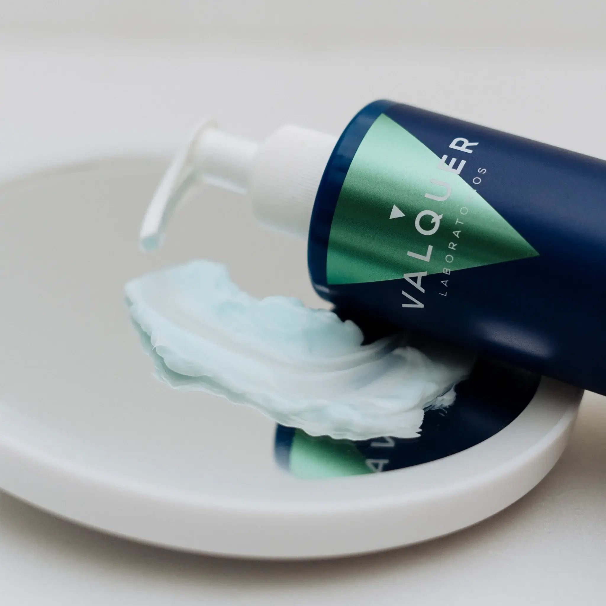 Pack Total Repair para Cabellos Dañados - Champú y Mascarilla - 1975 ml