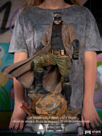 Statue Batman Knightmare - Zack Snyder's Justice League - Legacy Replica 1/4 - Iron Studios