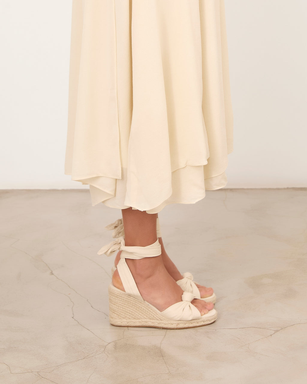 LUCA BEIGE