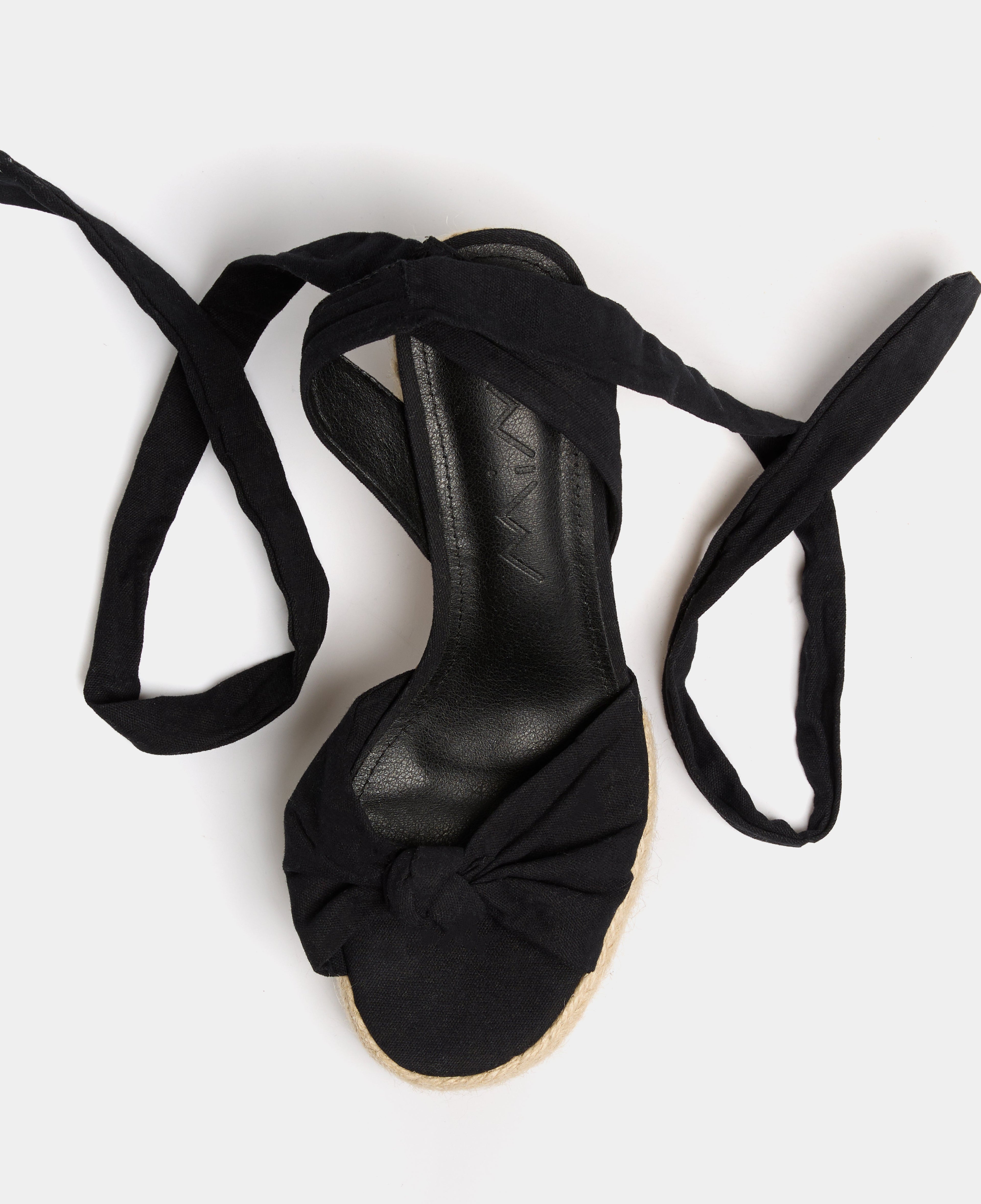 ROSETTE NEGRO