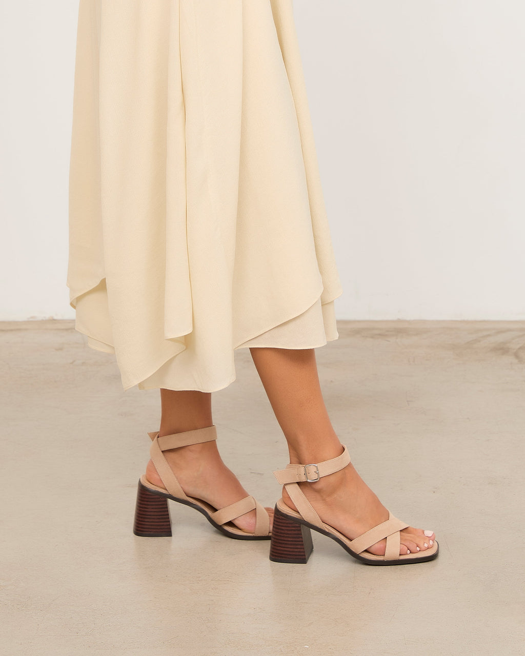 LUC BEIGE