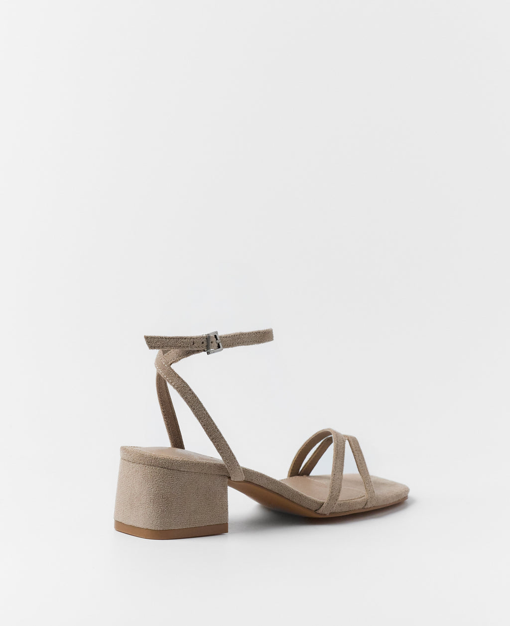 MELLY TOPO