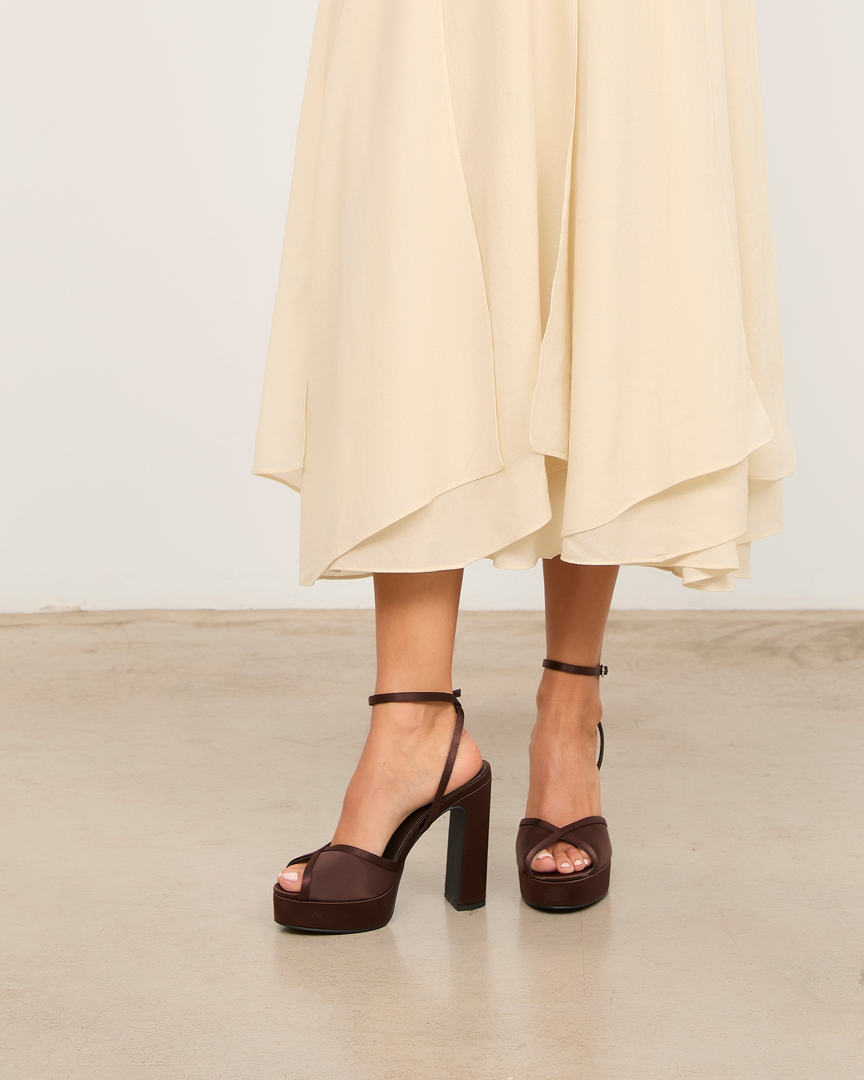 OCLA CHOCOLATE SATIN