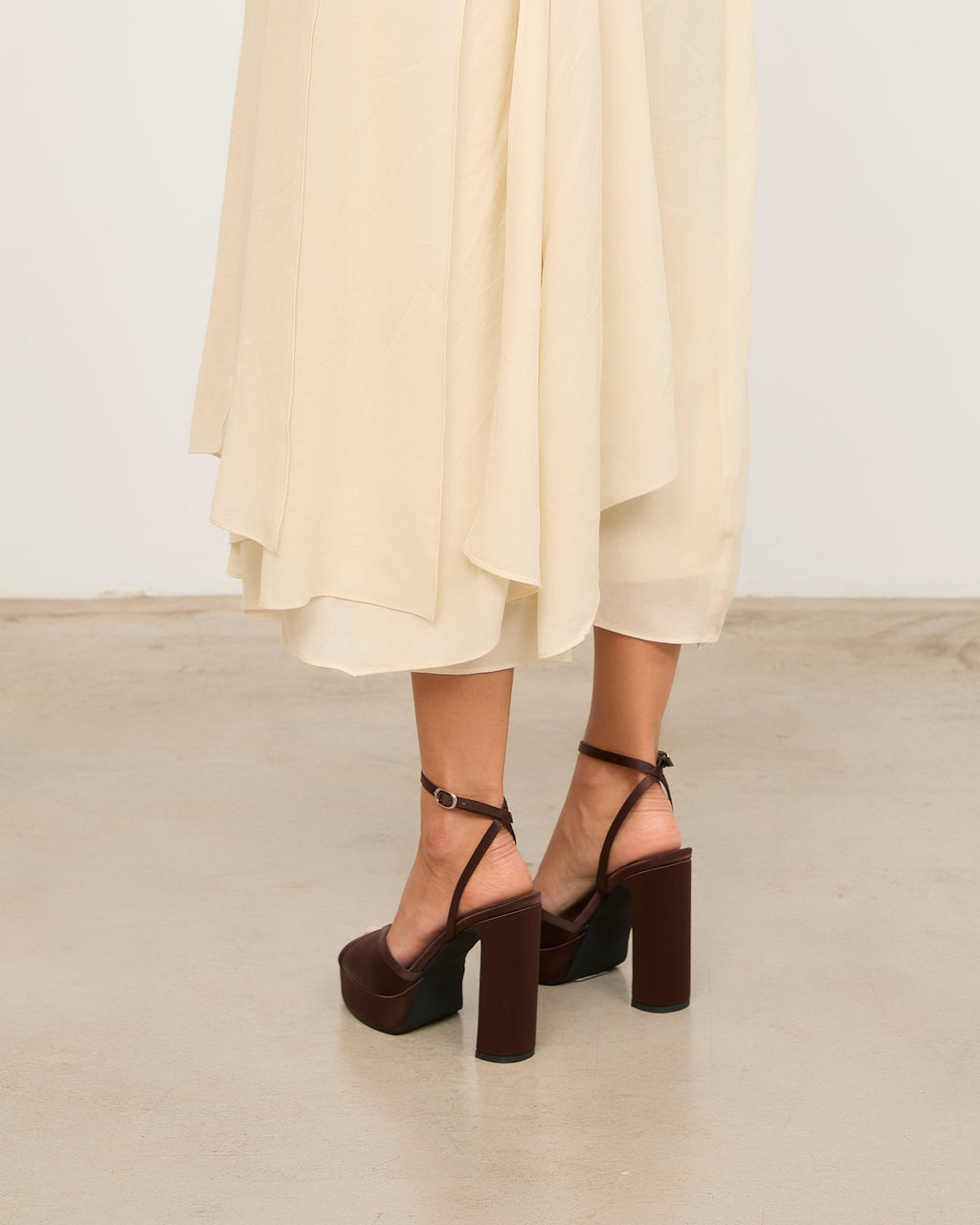OCLA CHOCOLATE SATIN