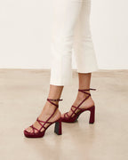 NORI BURDEOS SATIN