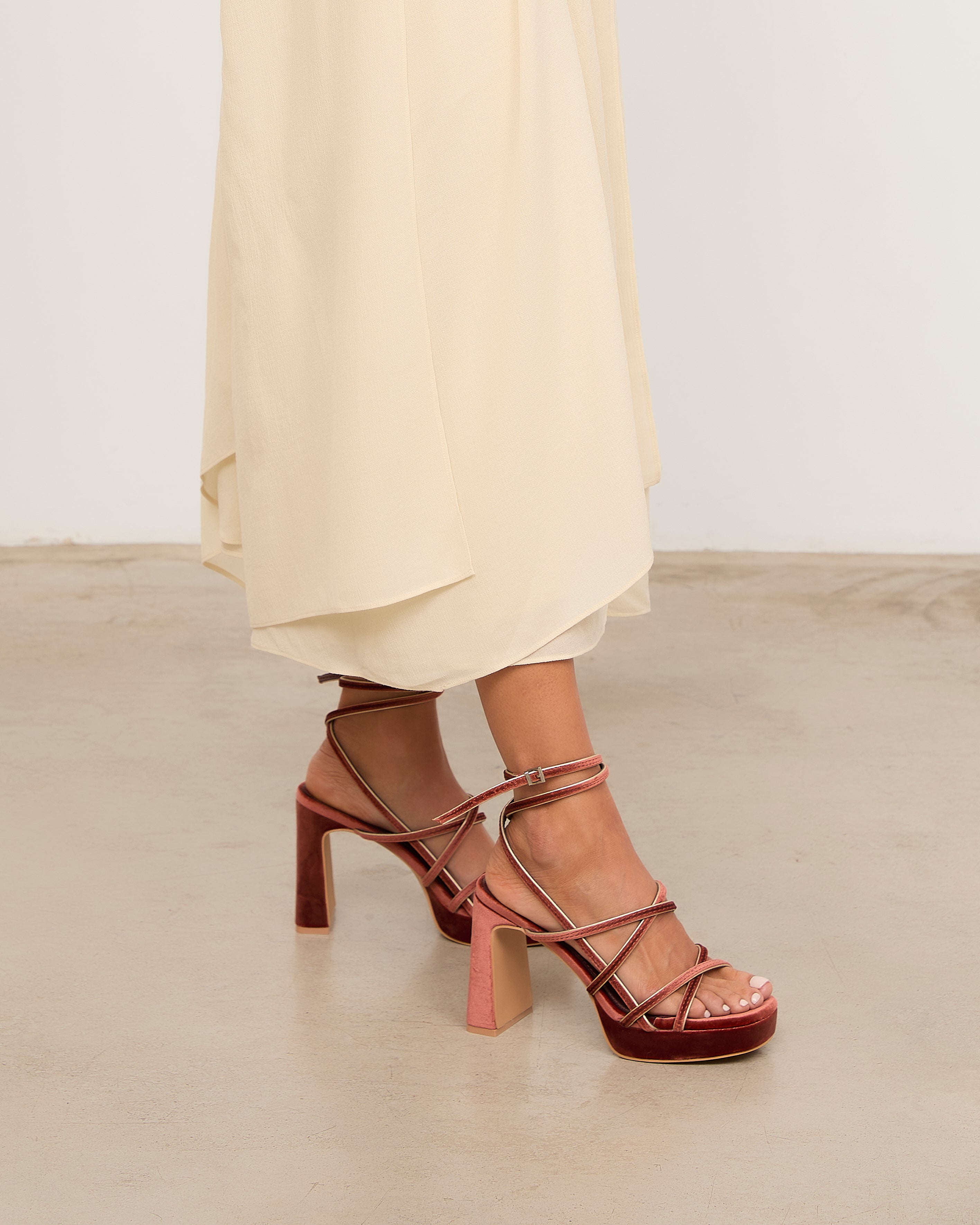 NORI TEJA VELVET