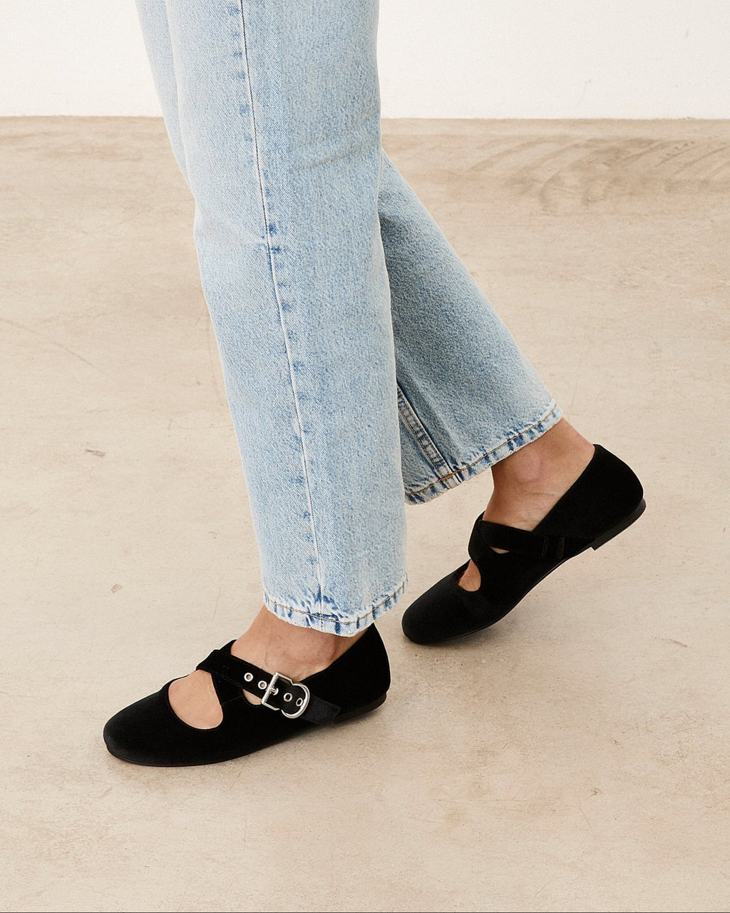 FLO NEGRO VELVET