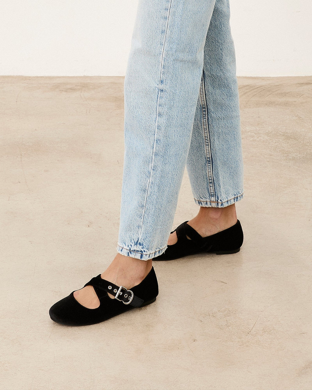FLO NEGRO VELVET