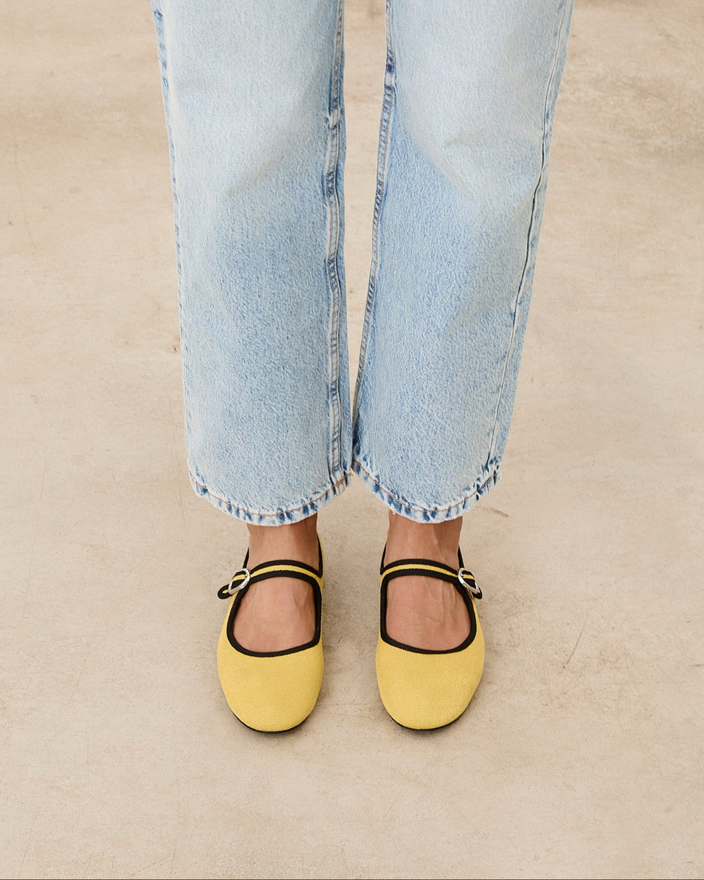 LIBE AMARILLO