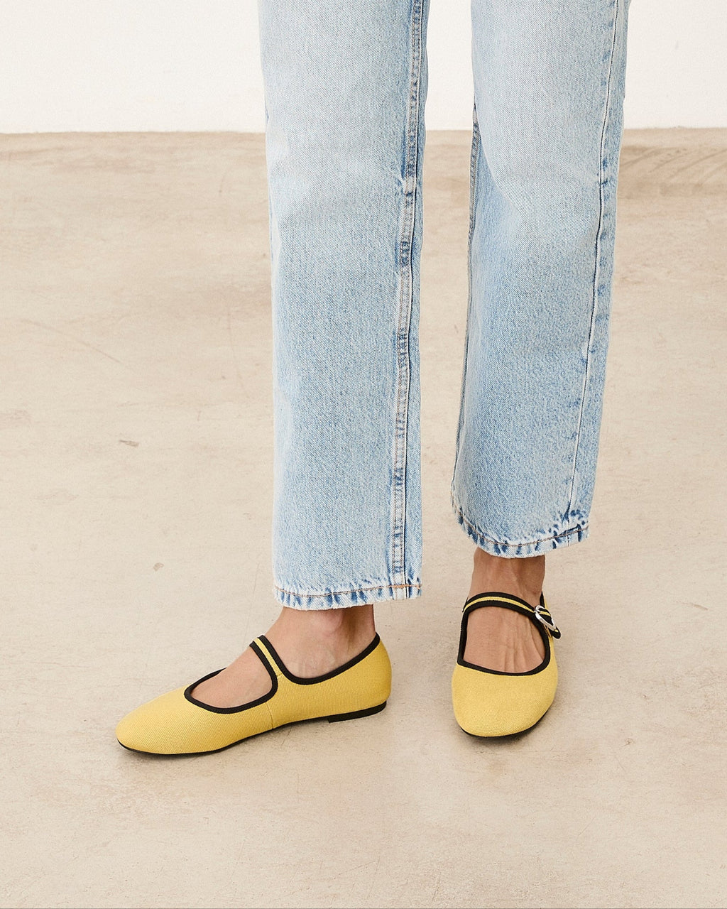 LIBE AMARILLO