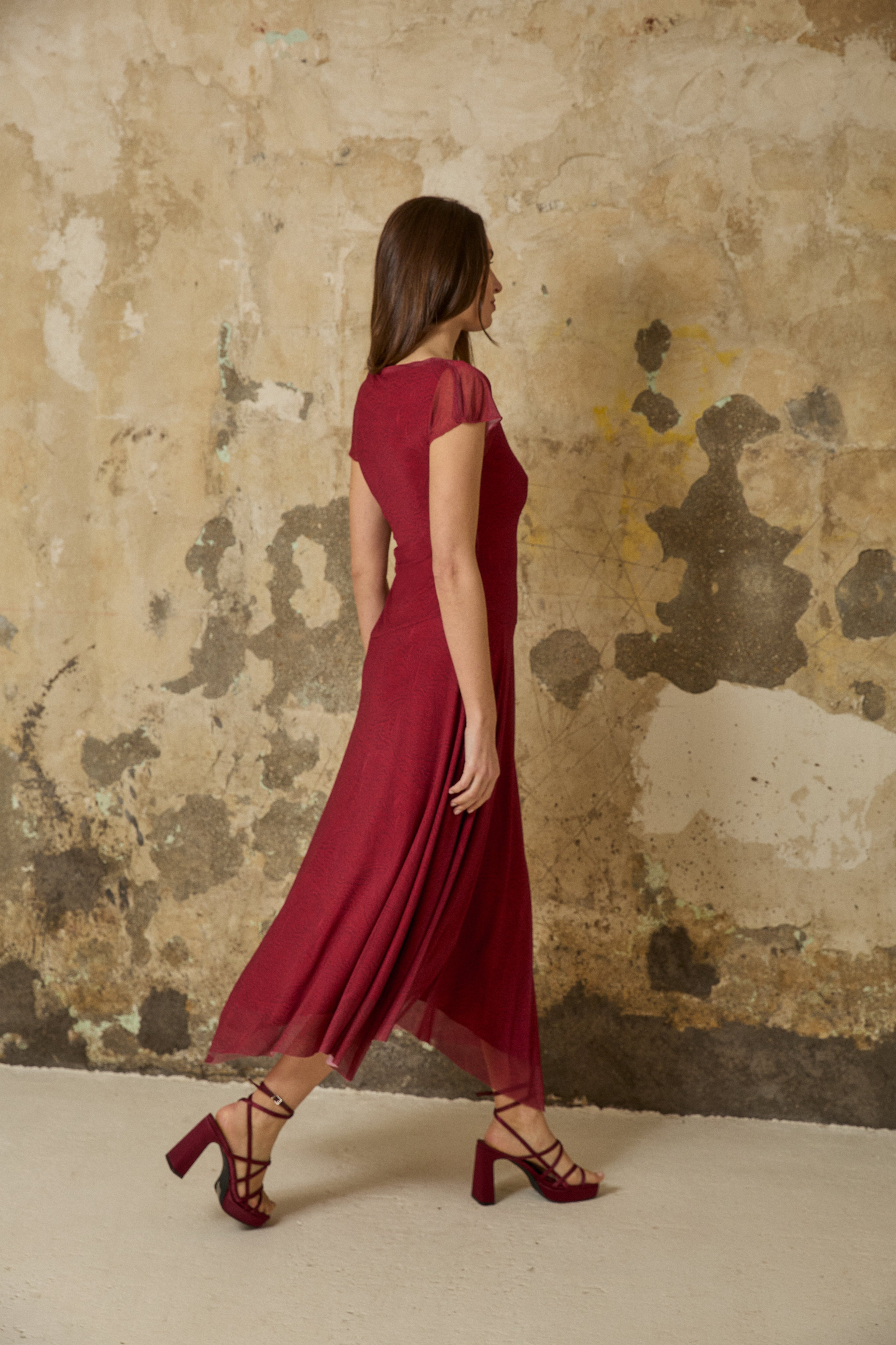 VESTIDO MANU BURDEOS