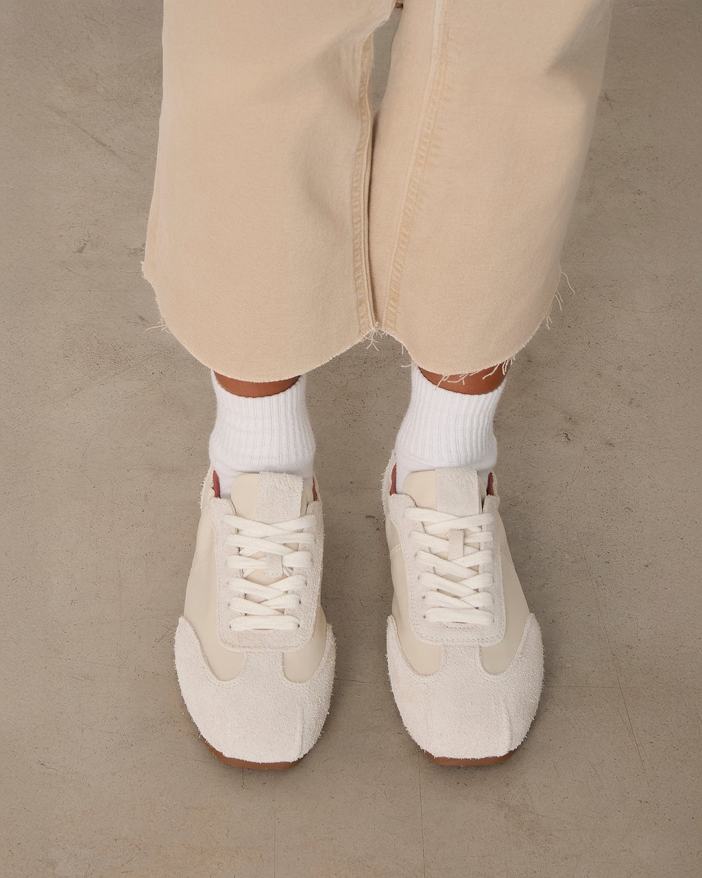 BOBBI OFF WHITE