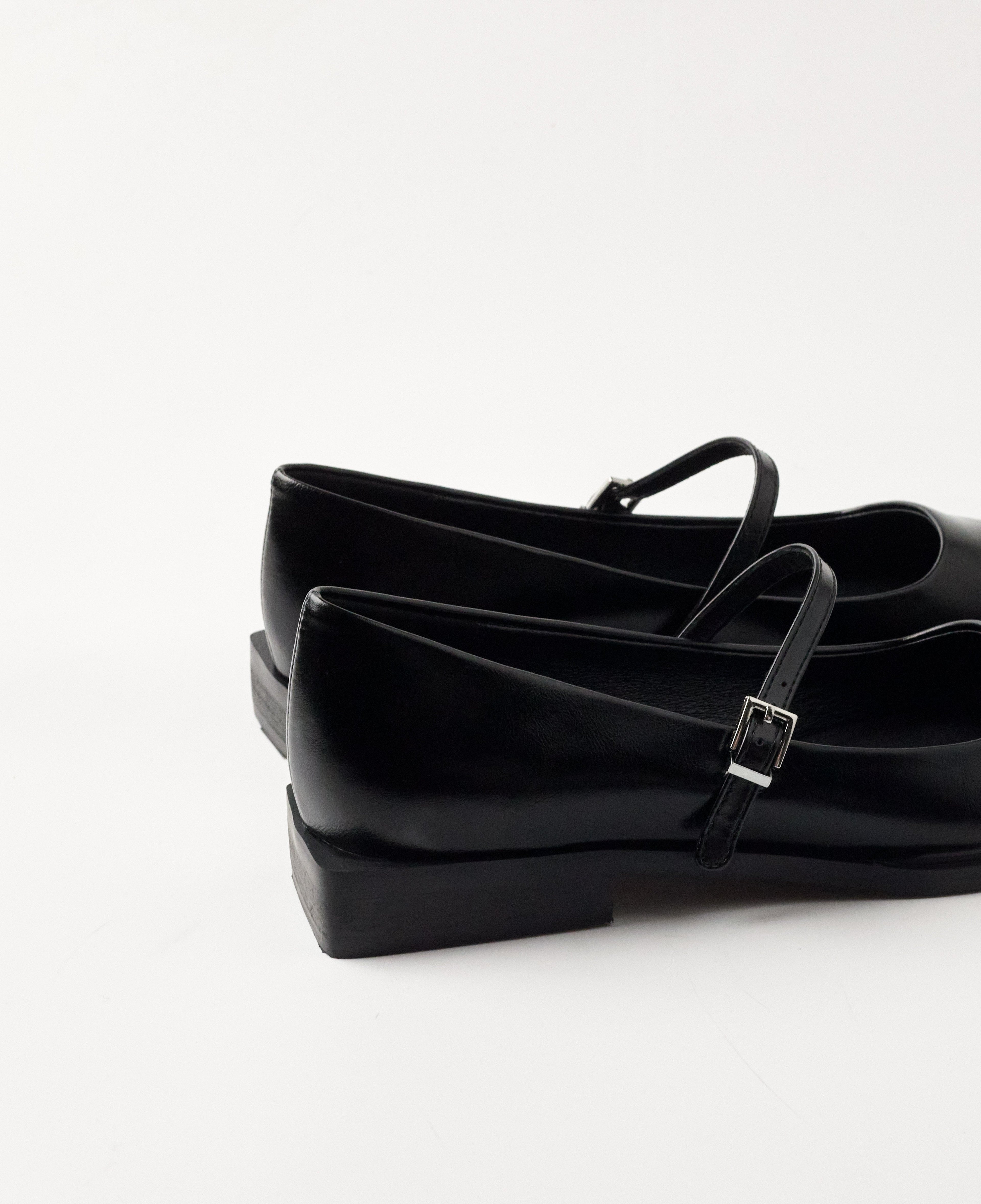 MAYFAIR NEGRO