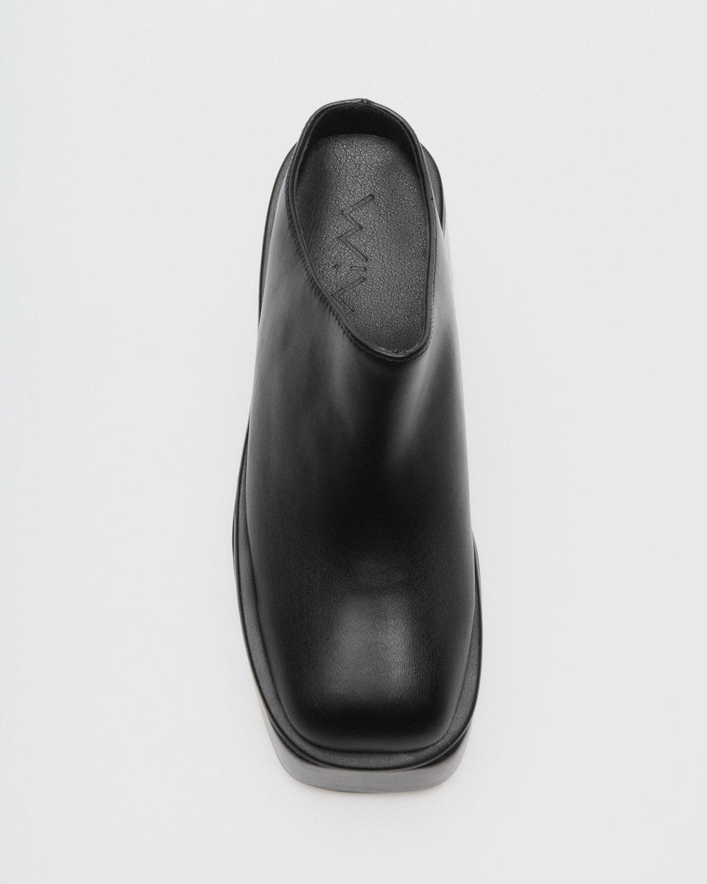 NINETA NEGRO