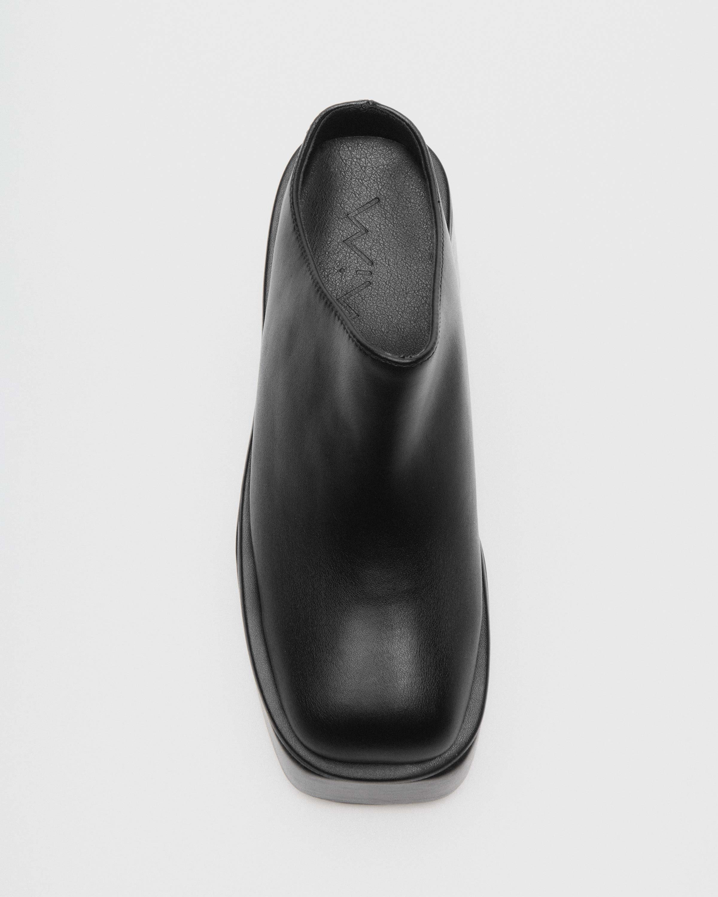 NINETA NEGRO