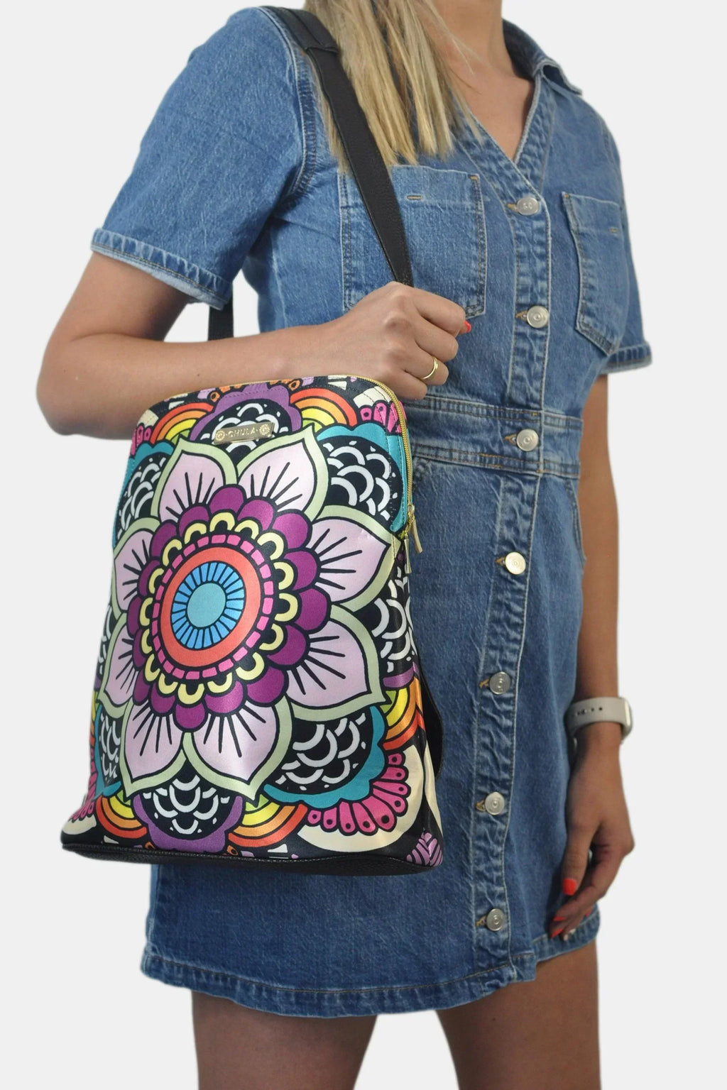 Mochila de Mujer y Bolso de hombro grande BagPack Mandala Arcoíris | CHULA Tulum