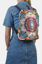 Mochila de Mujer y Bolso de hombro grande BagPack Mandala Arcoíris | CHULA Tulum