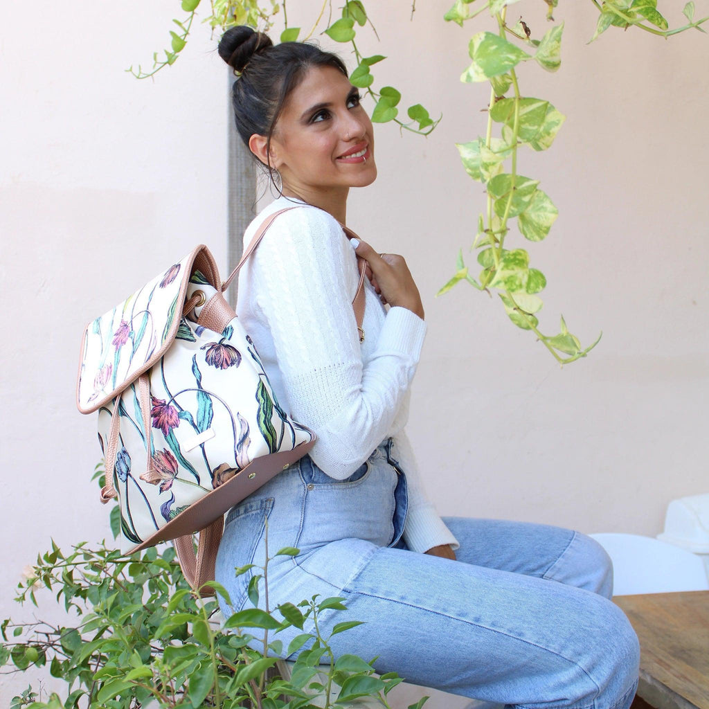 Mochila de Mujer grande BagPack Celine Flores Peonia | CHULA Tulum