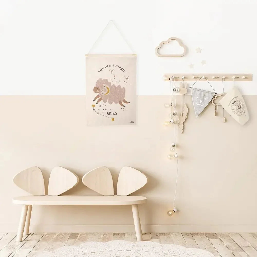 Mural habitación infantil zodíaco horóscopo LITTLE ARIES