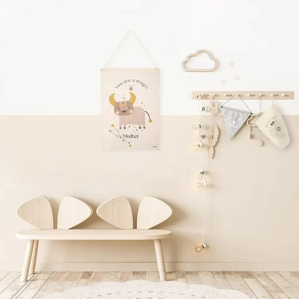 Mural habitación infantil zodíaco horóscopo LITTLE TAURO