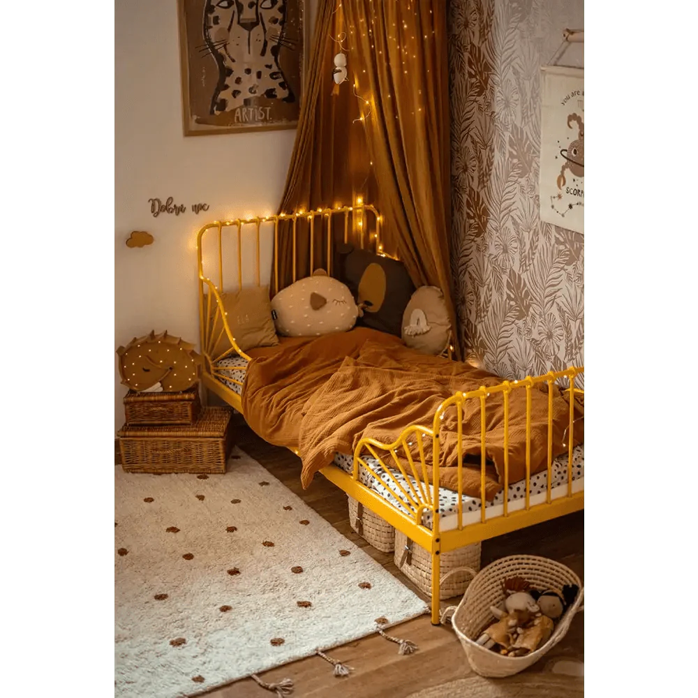 Alfombra Infantil NÜMI AMBRE con lunares 100x150