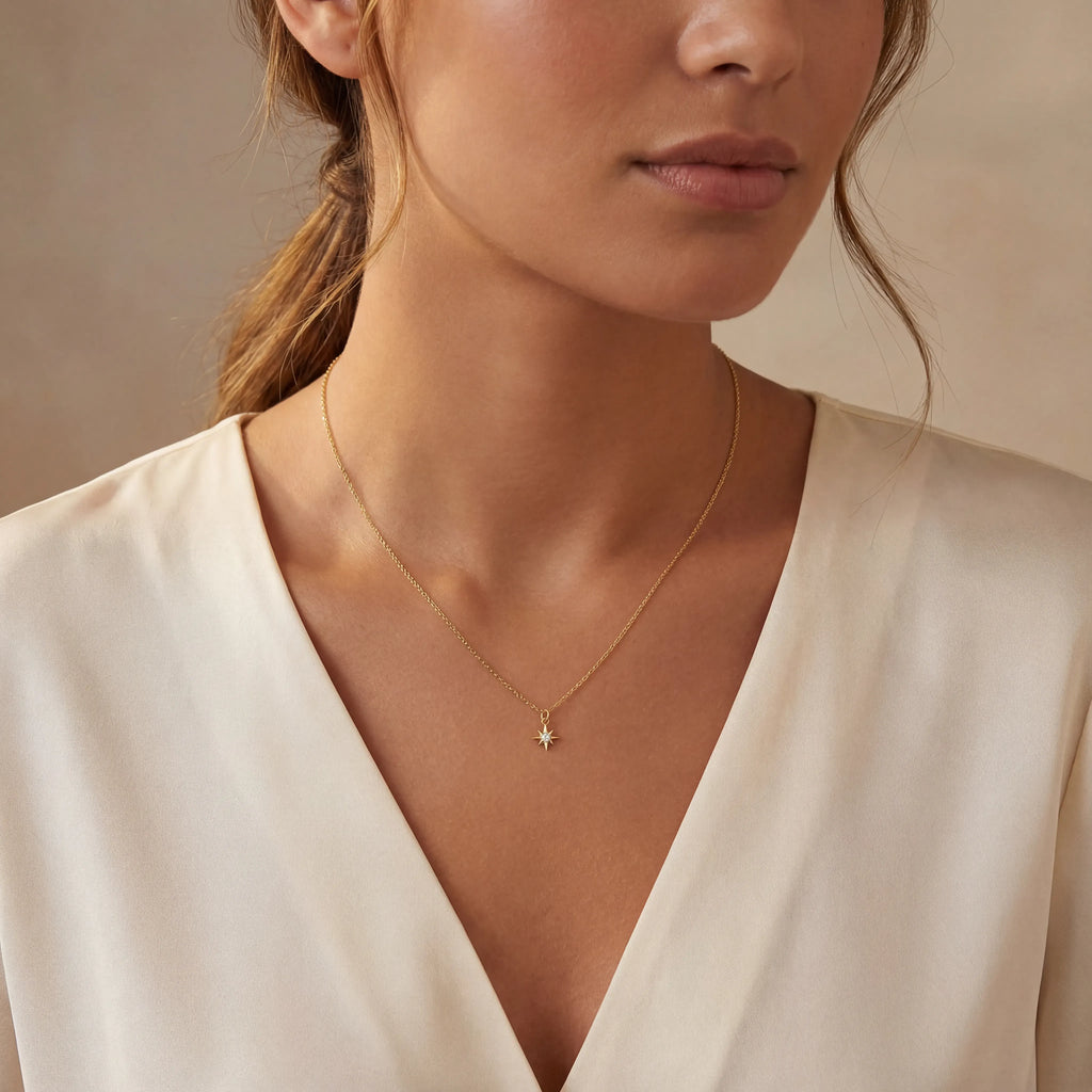 Cubic Zirconia Star Necklace - 18ct Gold / Style 2