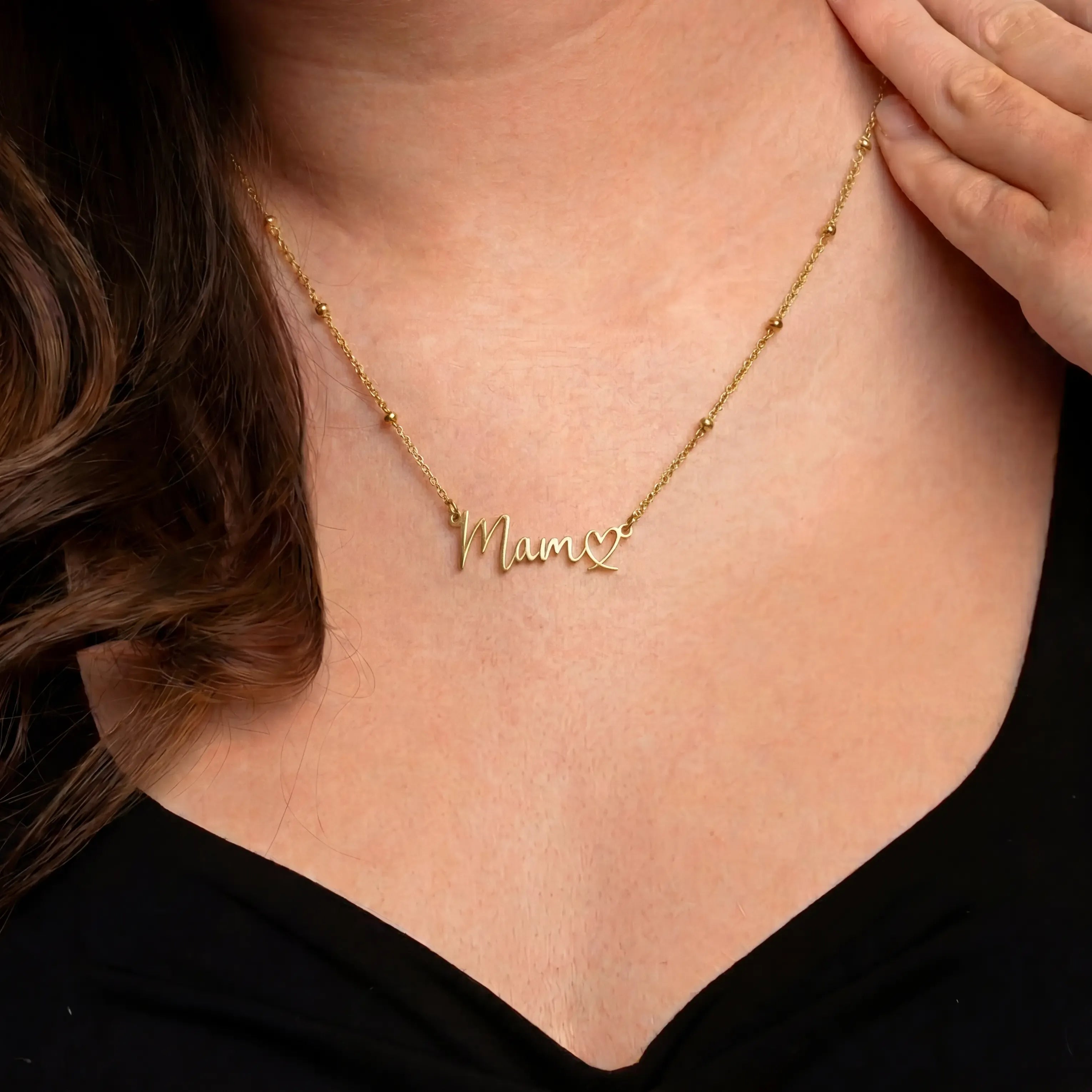 Collar Corazón de Mamá Personalizado