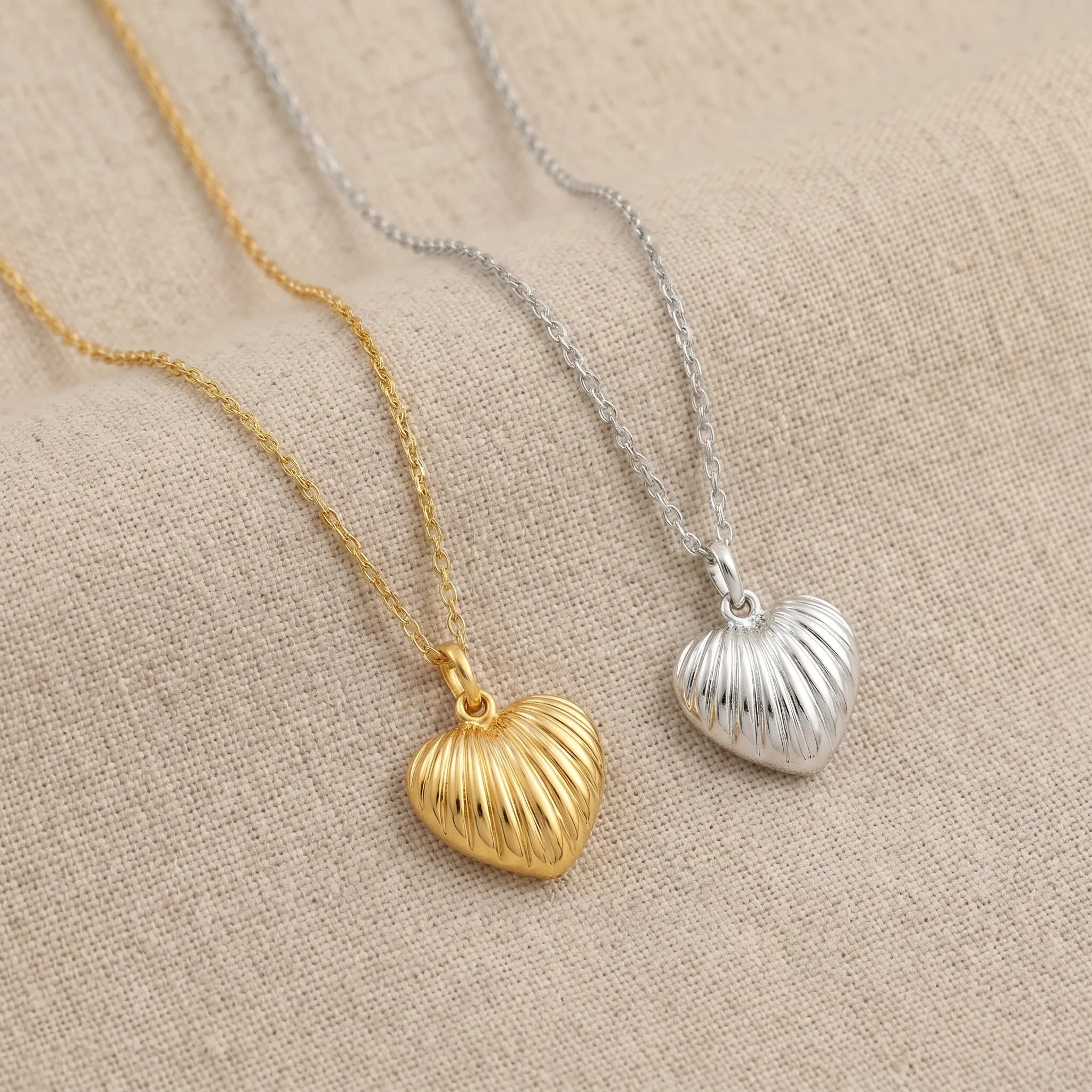 Ribbed Heart Necklace