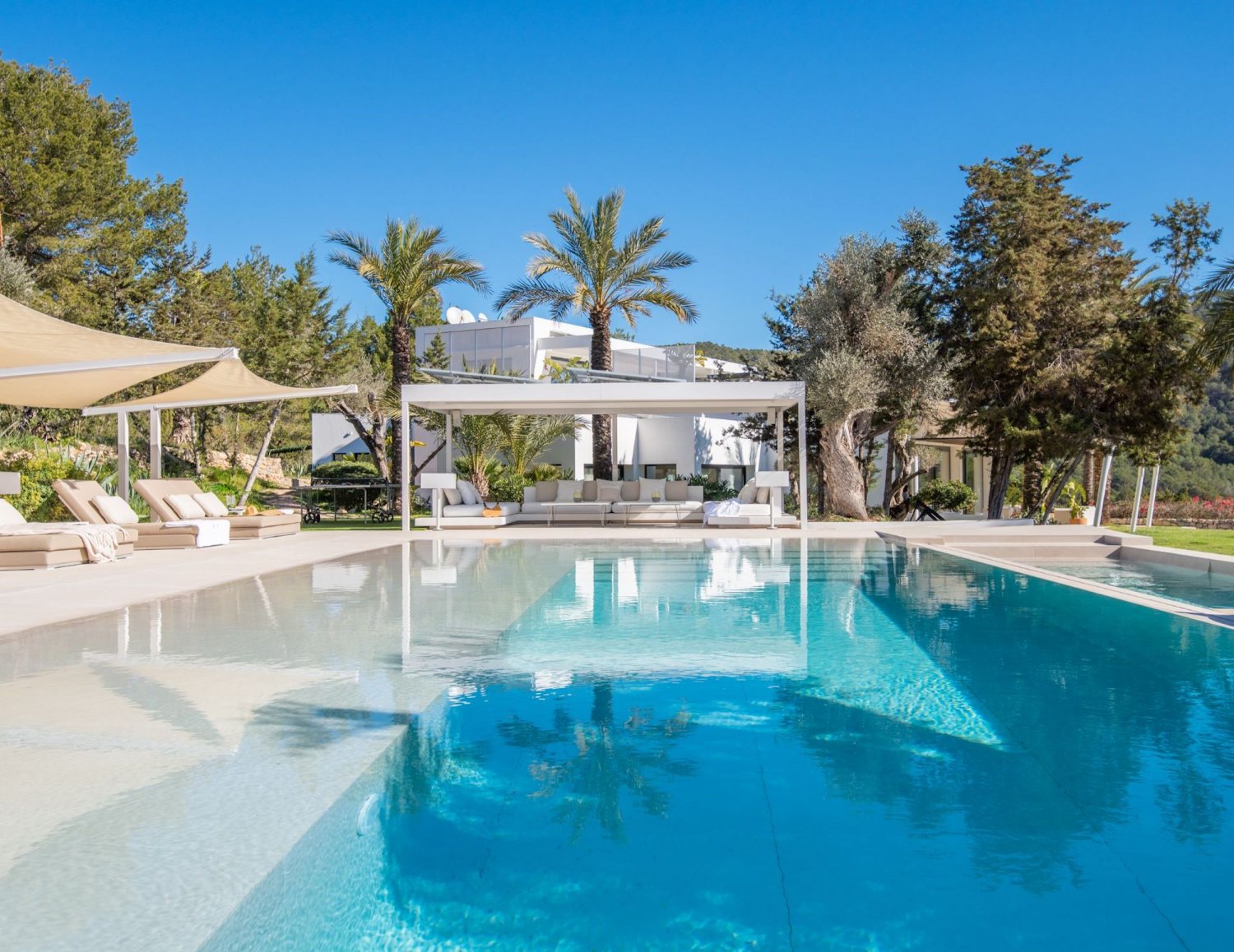 Peaceful Ibiza Villa with Artistic Interiors, Beautiful Outdoor and Incredible Views near Ibiza Town