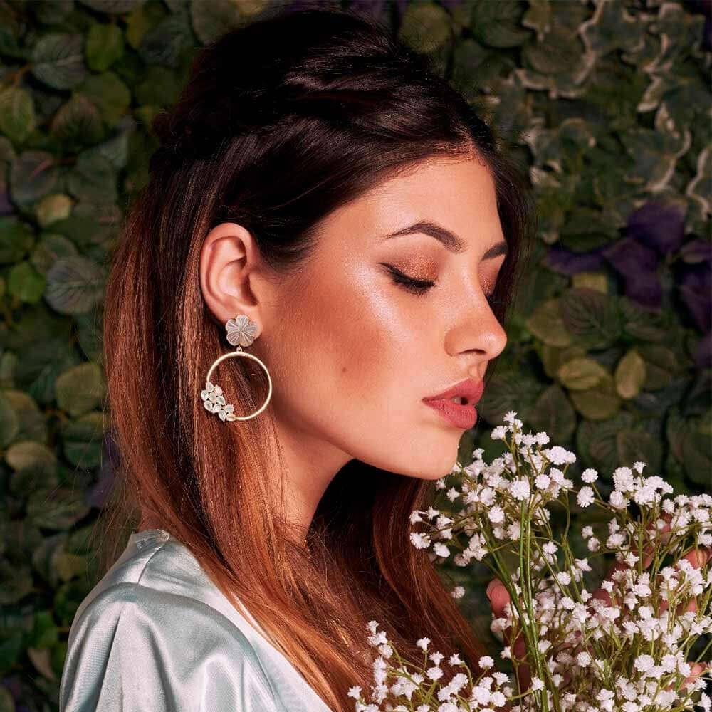 Pendientes Daisy Gris