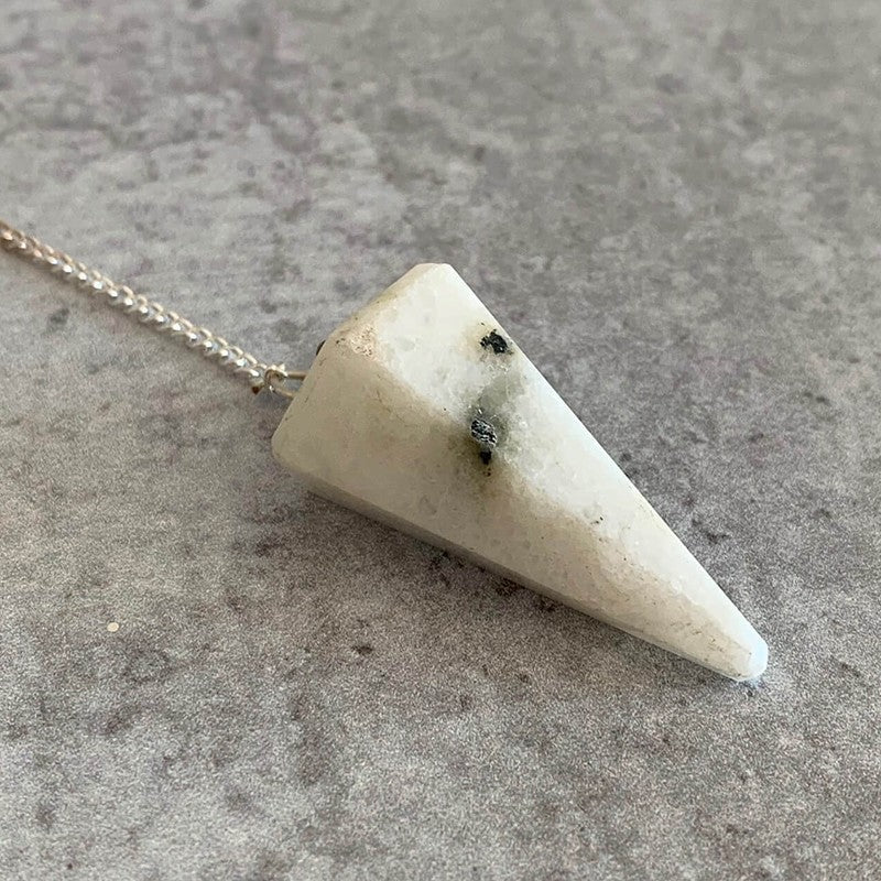 Péndulo de Piedra de Luna