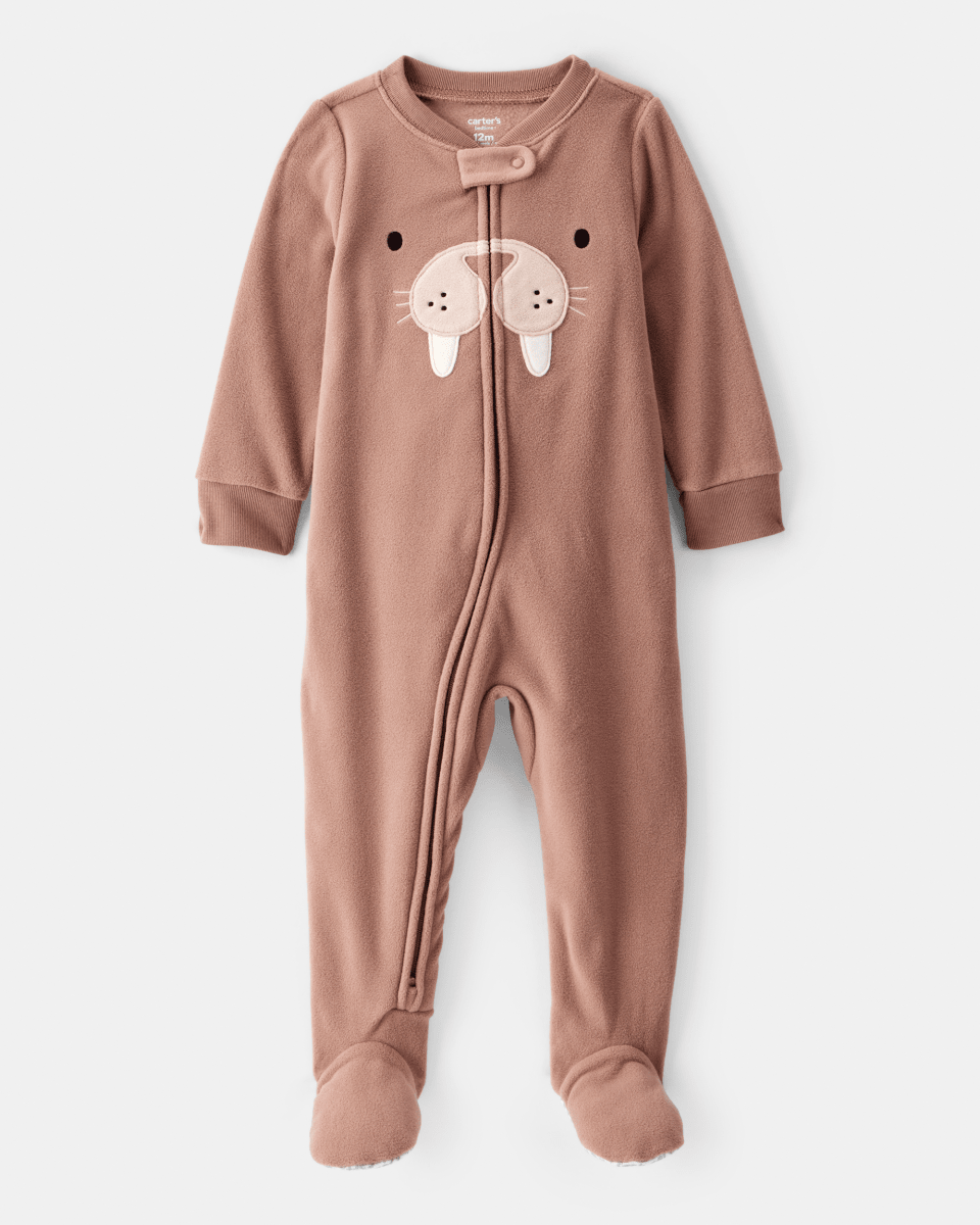 Pijama enterizo polar marrón con diseño de morsa