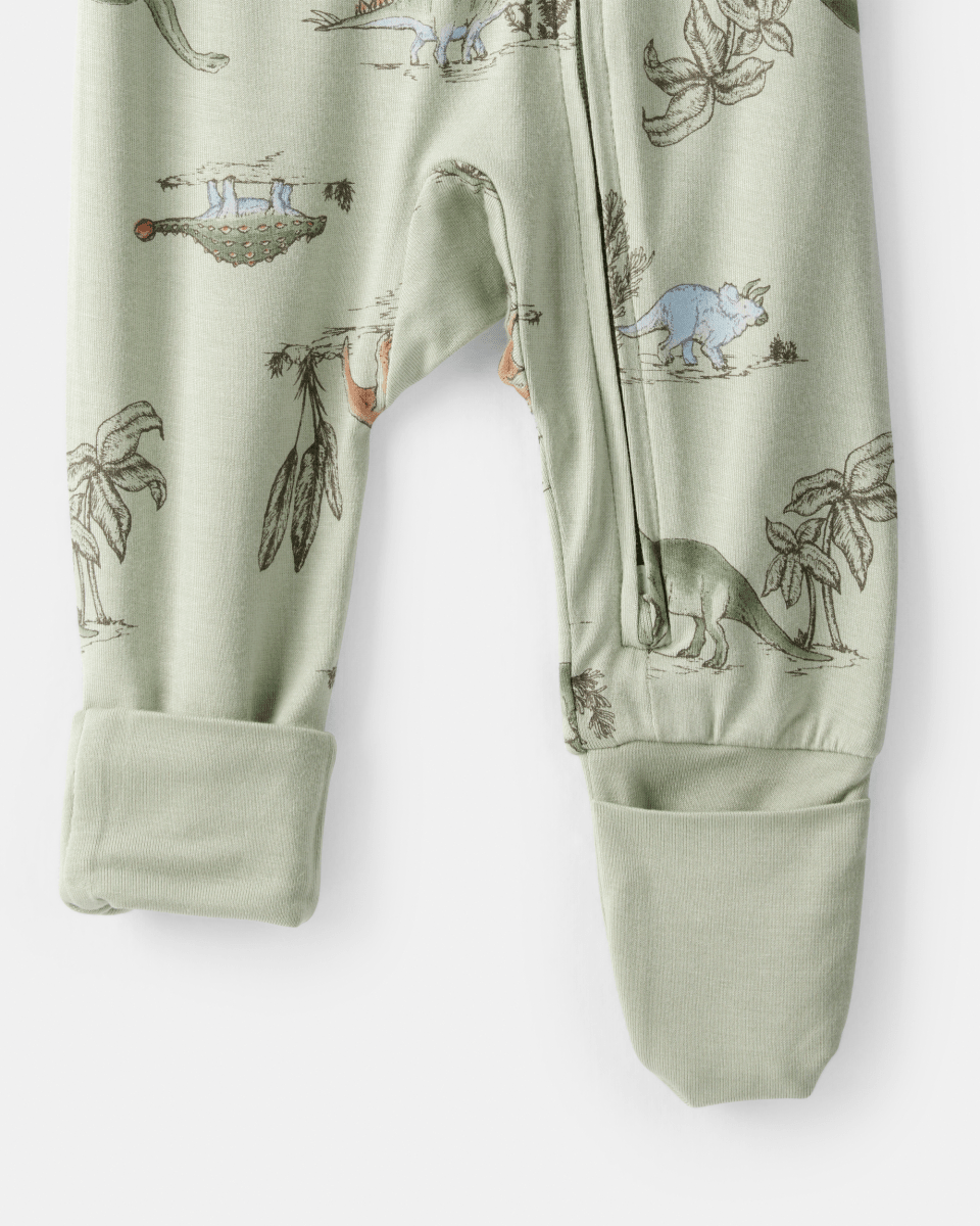Pijama sostenible de algodón suave, diseño dinosaurios verde