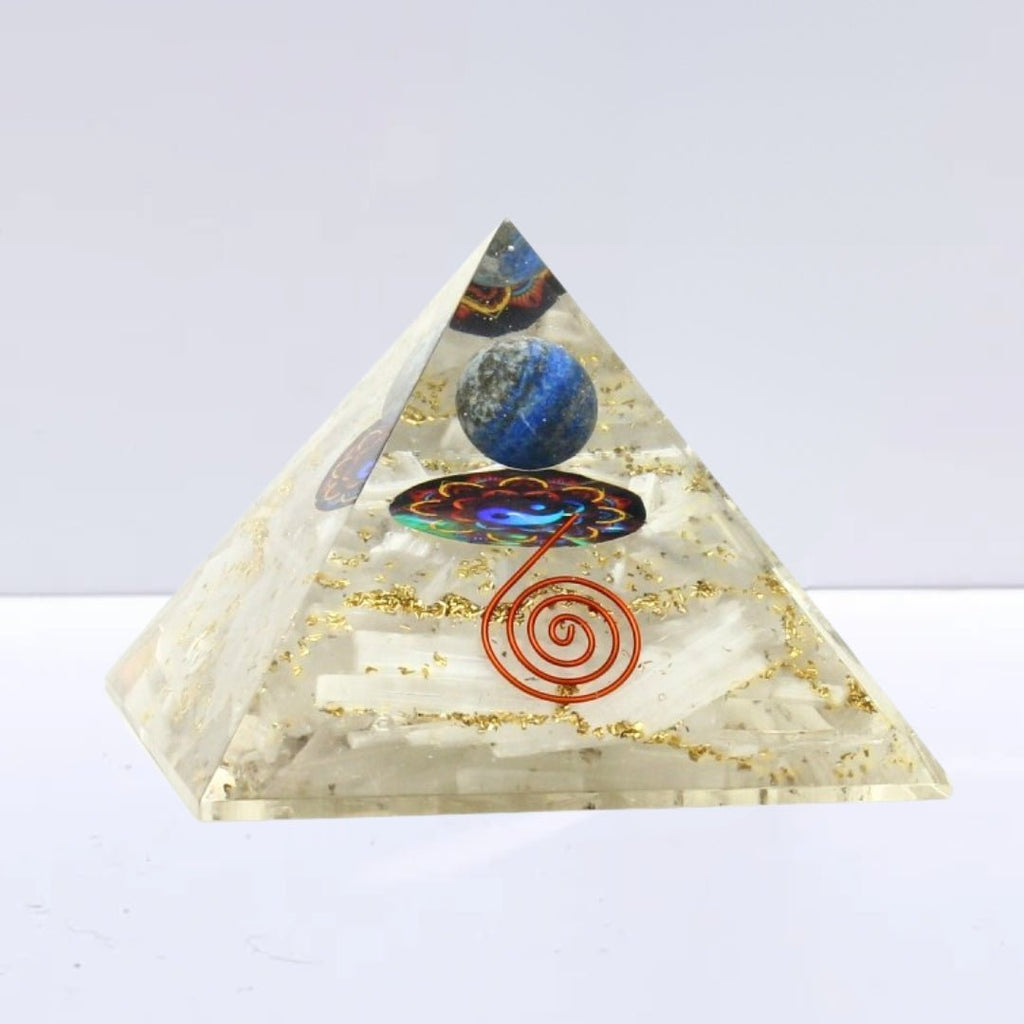 Pirámide Orgonita 'Earth' - Selenita con Esfera de Lapislázuli