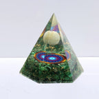 Pirámide Orgonita 'Sacred' - Jade con Mandala