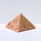 Pirámide Reiki de Piedra de Sol