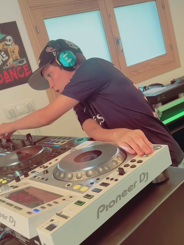 Ibiza-based DJ ELFIGO set to become youngest artist ever at Tomorrowland Winter