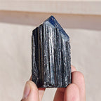 Punta de Turmalina Negra Semipulida