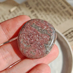 Rodado Plano de Rodonita